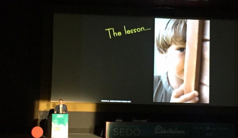 La Dra. Cristina Martínez acude al 63º Congreso de la SEDO en Málaga